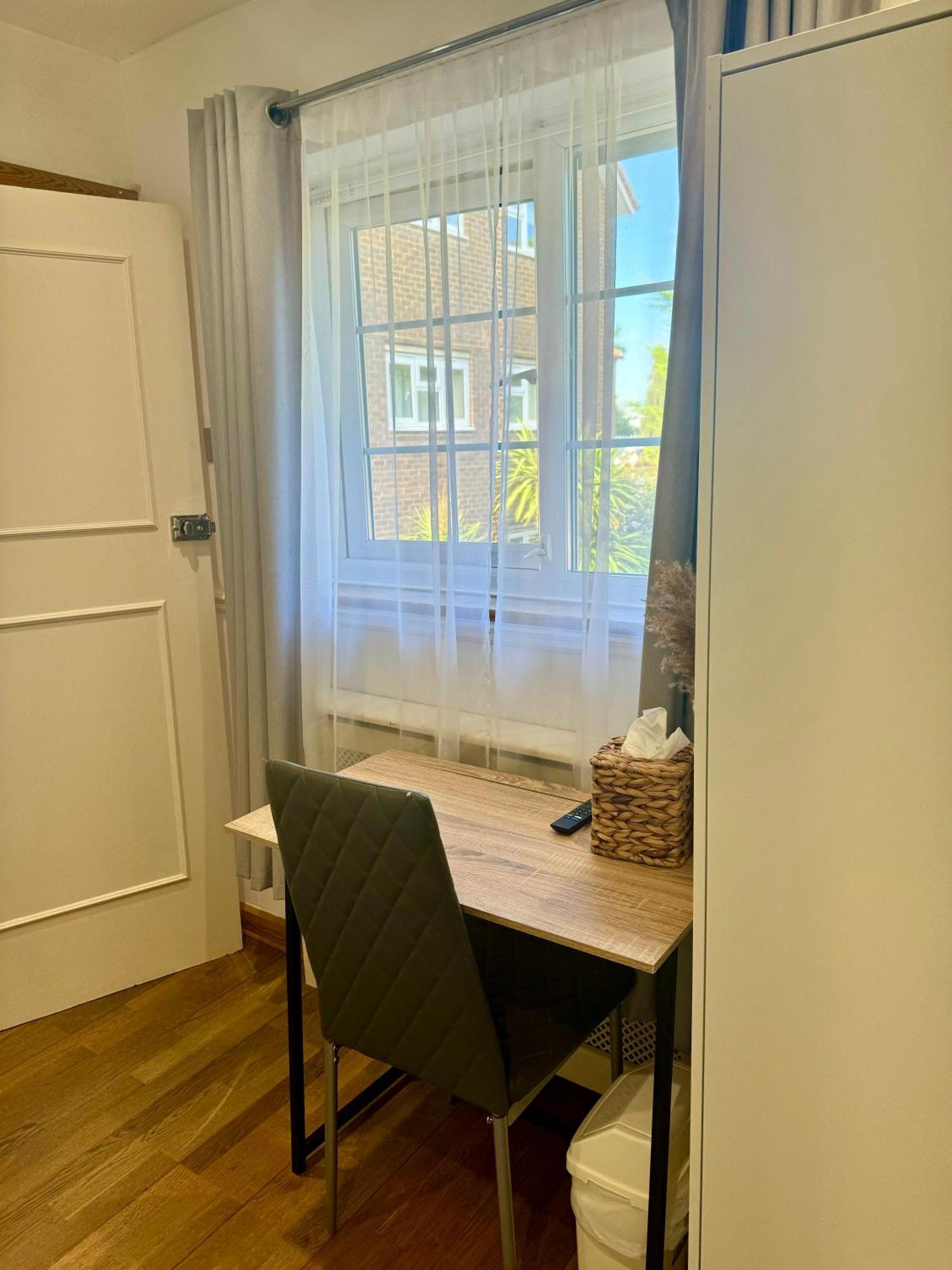 Cosy Single Room For One Person Bromley Exterior foto